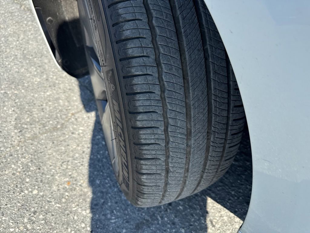 Used 2023 Tesla Model 3 Standard Range RWD image 33