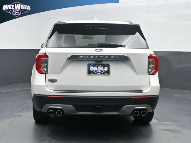 Used 2023 Ford Explorer King Ranch w/ Technology Package image 6