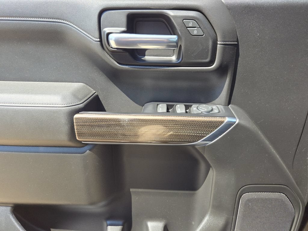 Used 2019 Chevrolet Silverado 1500 RST w/ All-Star Edition RWD image 18