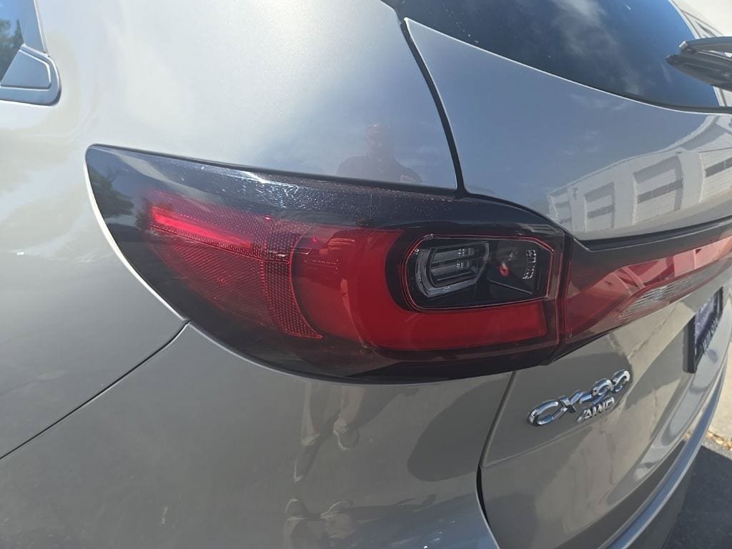 Used 2025 MAZDA CX-90 3.3 Turbo w/ Preferred Package AWD/4WD image 36