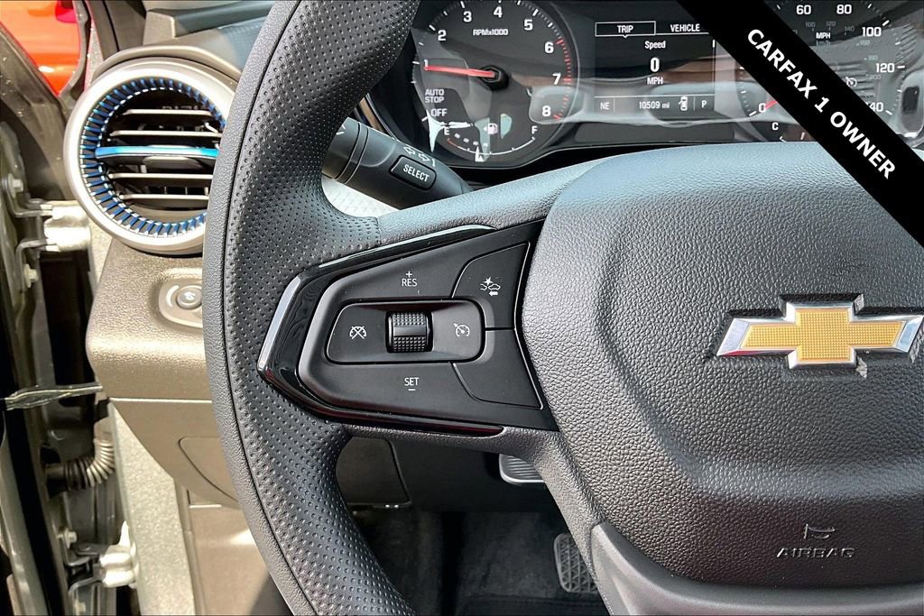 Used 2025 Chevrolet Trax LS image 11