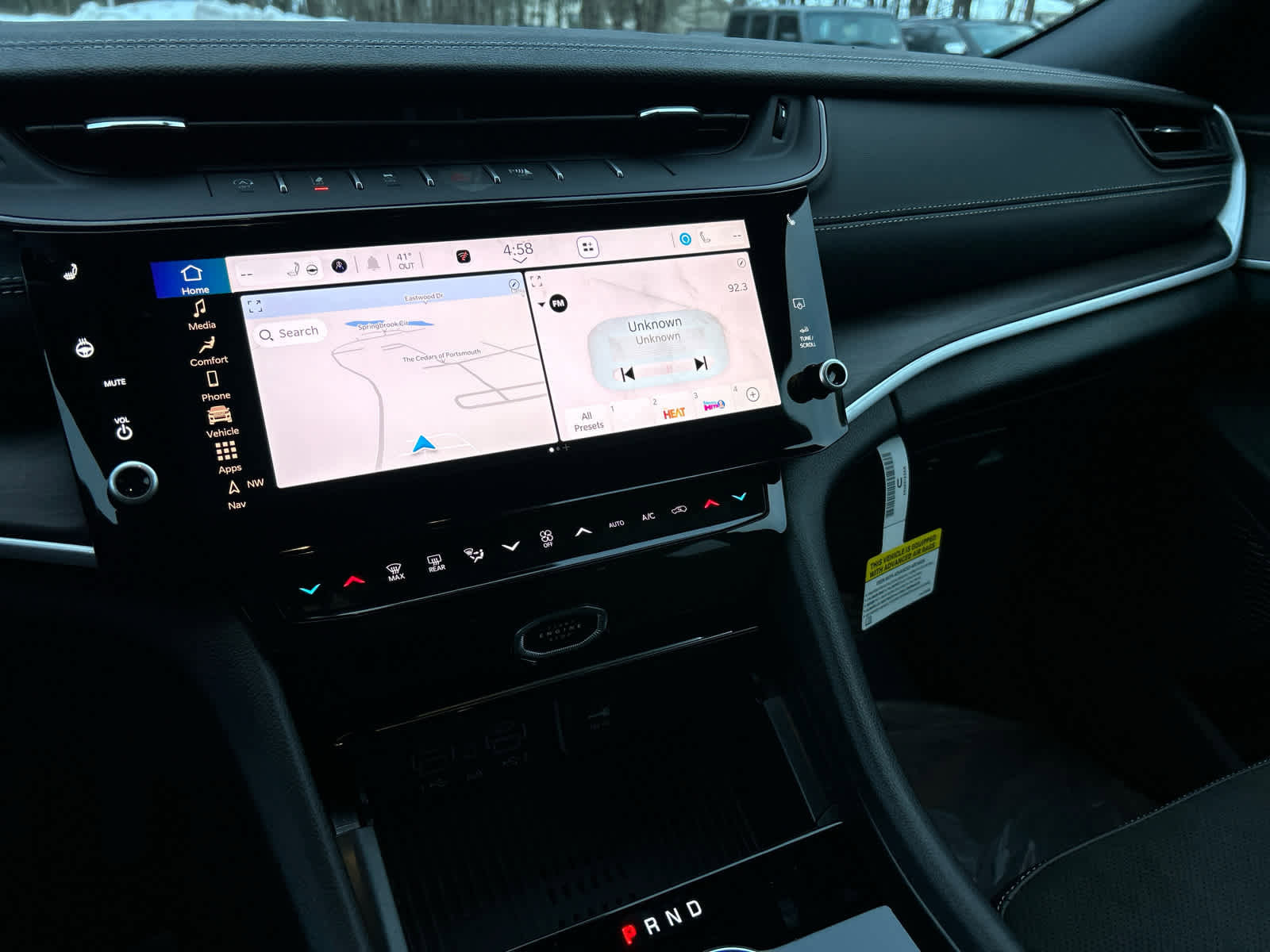 New 2026 Jeep Grand Cherokee Altitude AWD/4WD image 21