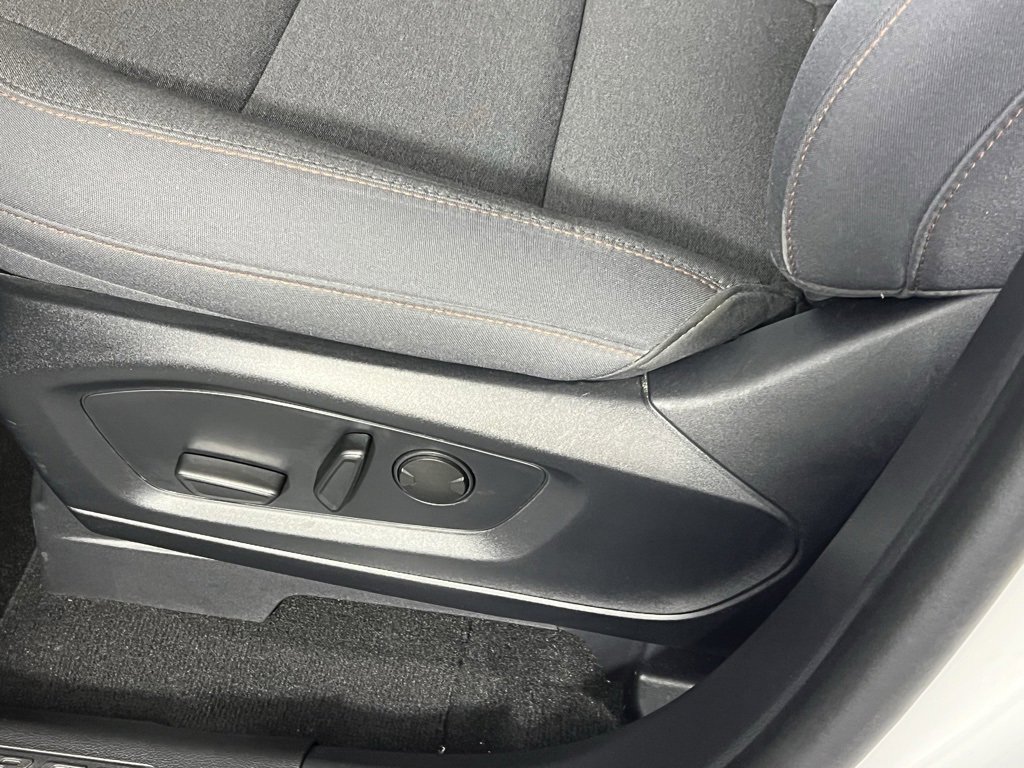 Used 2025 Ford Explorer Active image 25