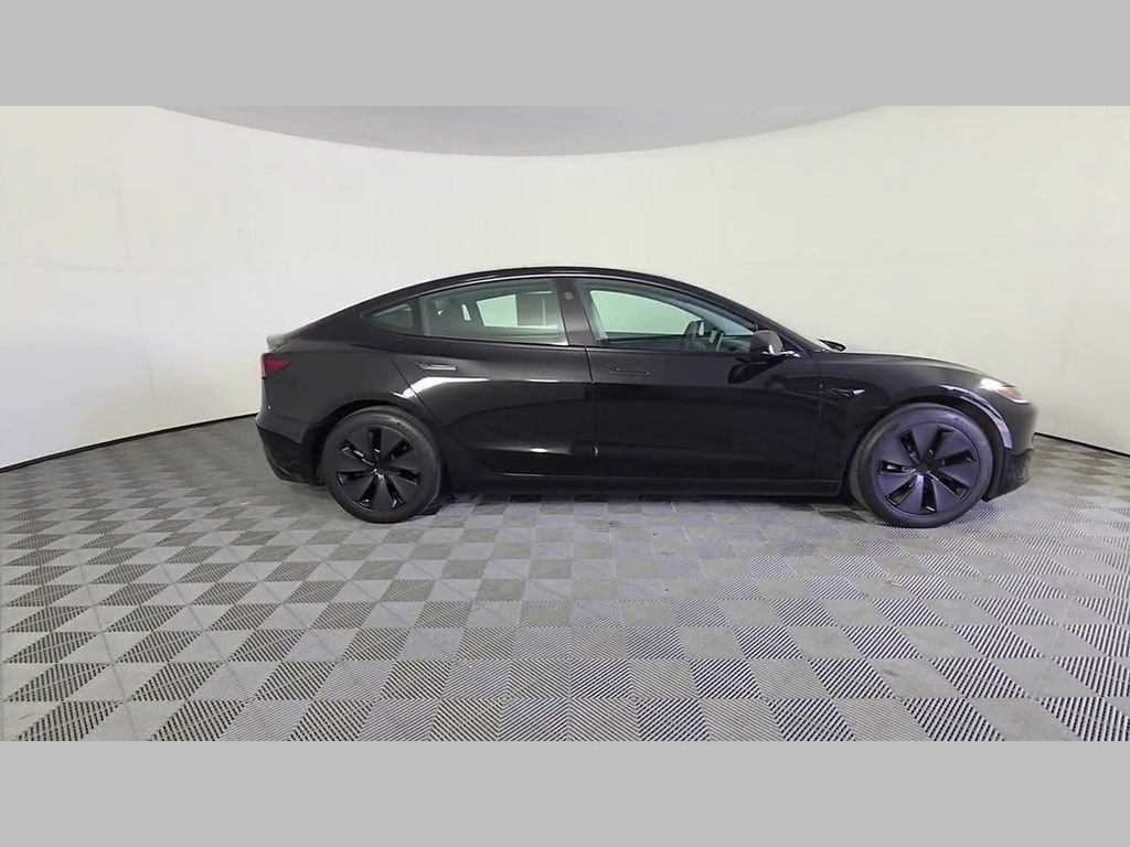 Used 2024 Tesla Model 3 Standard Range RWD image 35