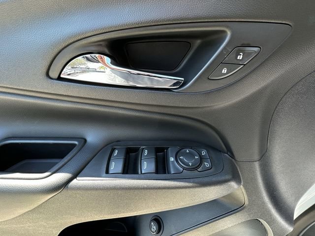 Used 2020 Chevrolet Equinox LT image 21