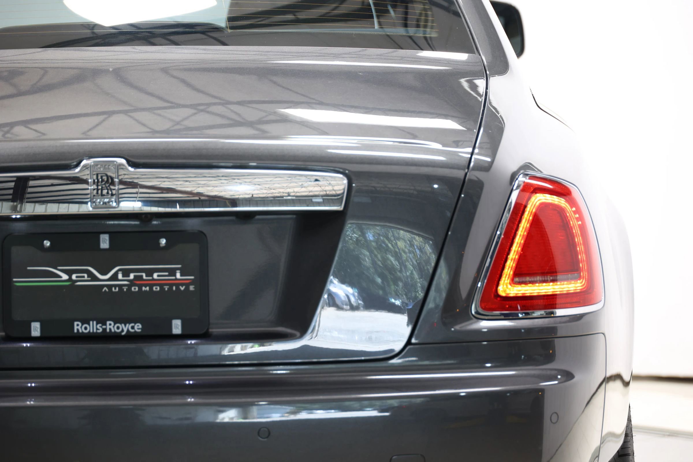 Used 2011 Rolls-Royce Ghost image 74