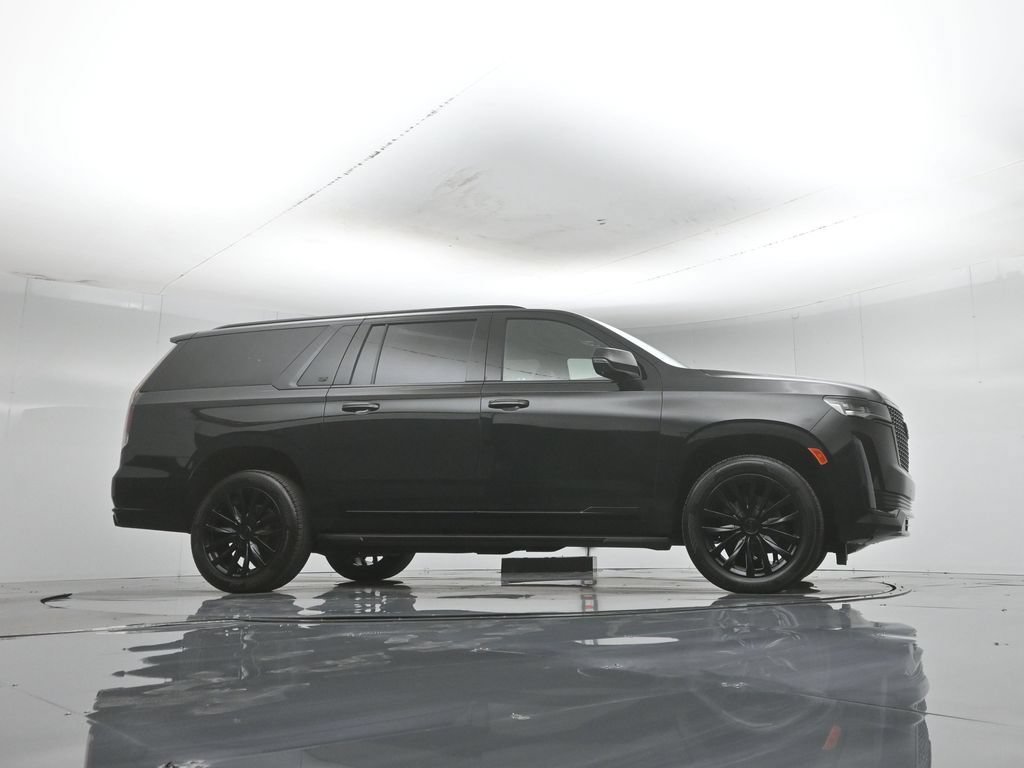 Used 2021 Cadillac Escalade ESV Luxury AWD/4WD image 58