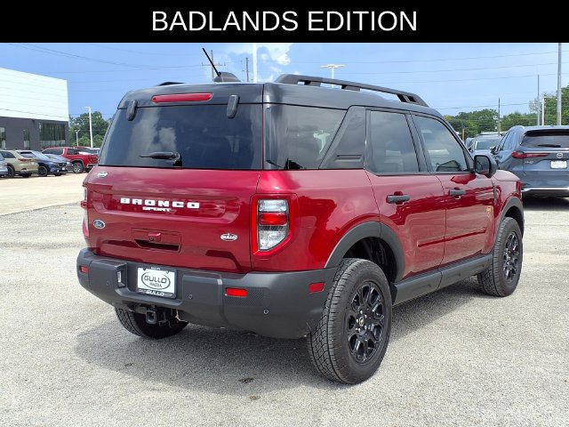 Used 2025 Ford Bronco Sport Badlands AWD/4WD image 2