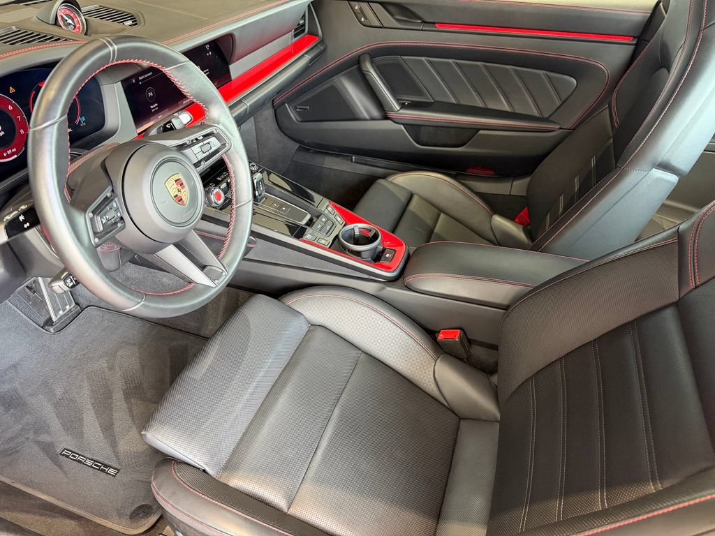 Certified 2025 Porsche 911 Carrera S RWD image 4
