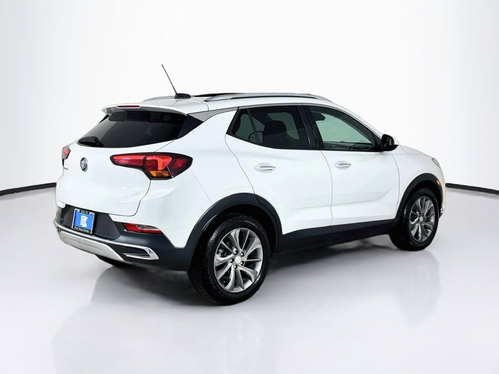 Used 2021 Buick Encore GX Essence w/ Experience Buick Package FWD image 7