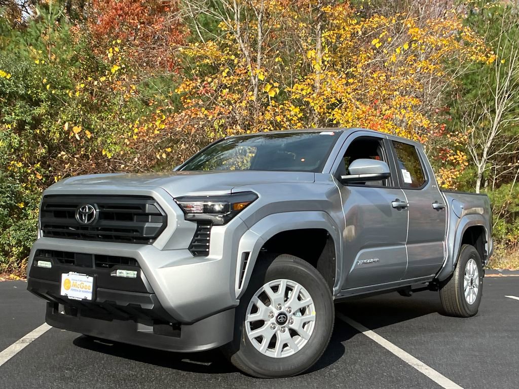 New 2025 Toyota Tacoma SR5