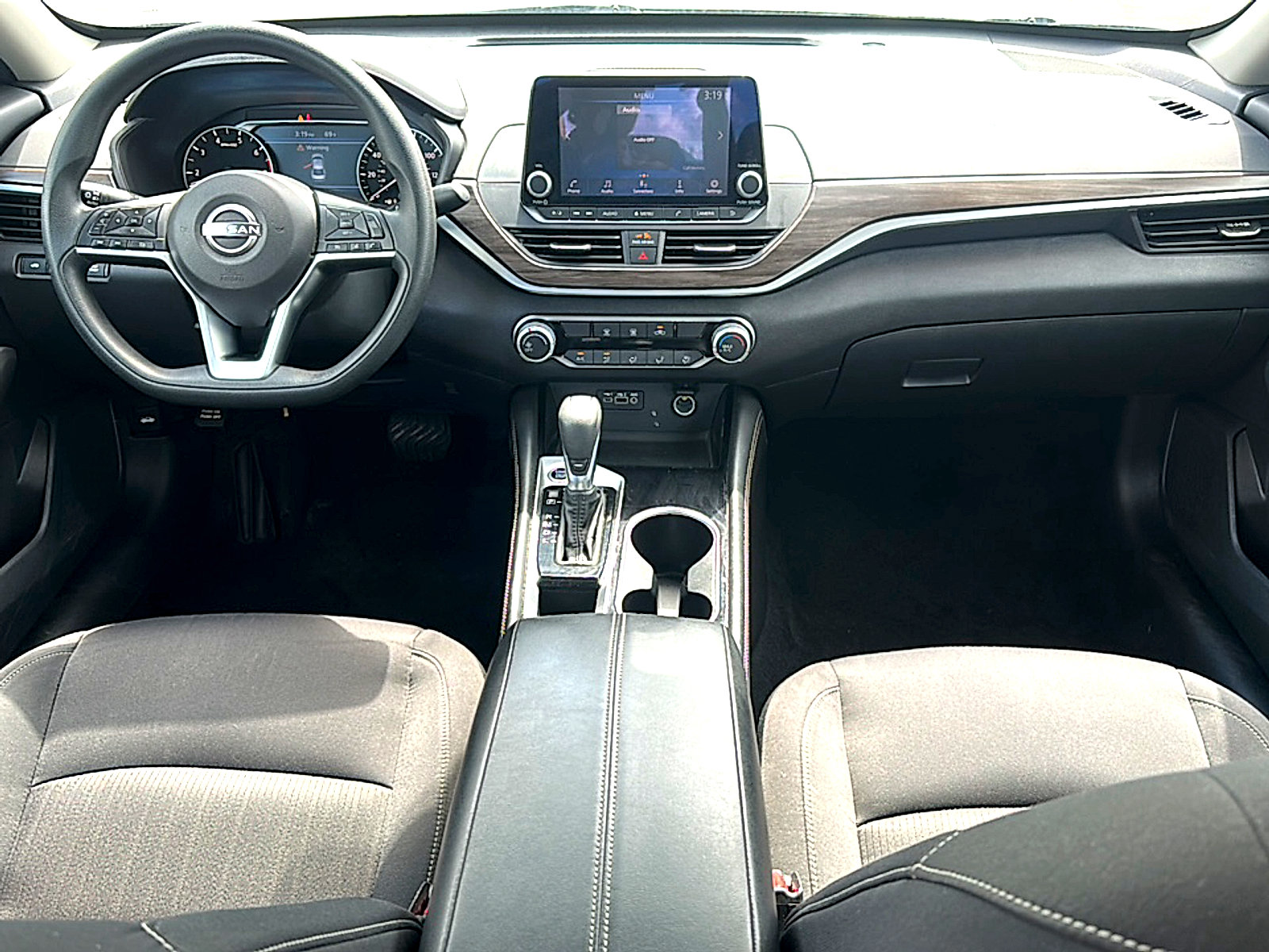 Used 2023 Nissan Altima 2.5 SV image 20