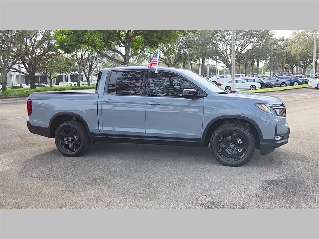 Used 2025 Honda Ridgeline Black Edition image 36
