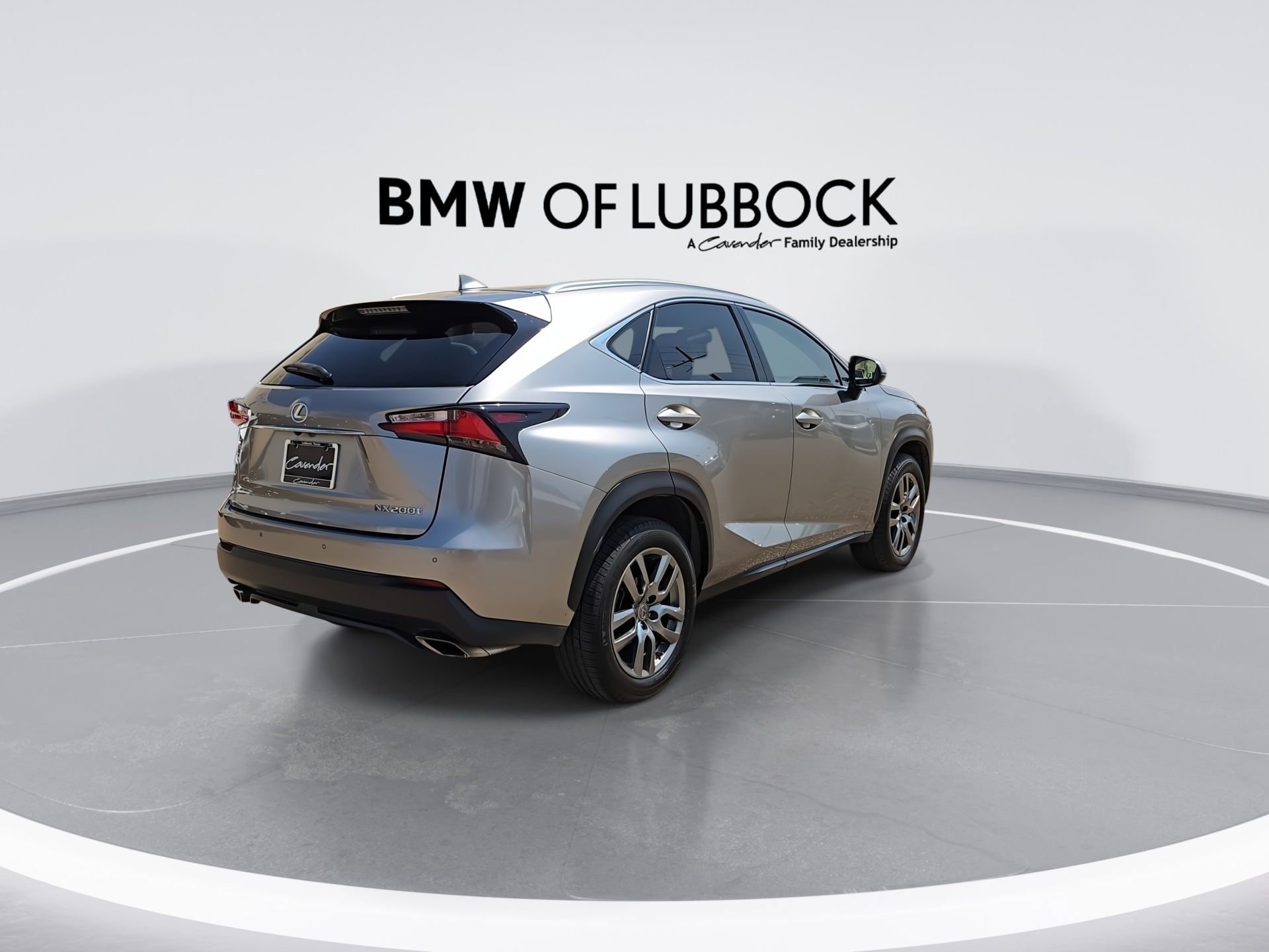 Used 2015 Lexus NX 200t FWD w/ Luxury Package image 8