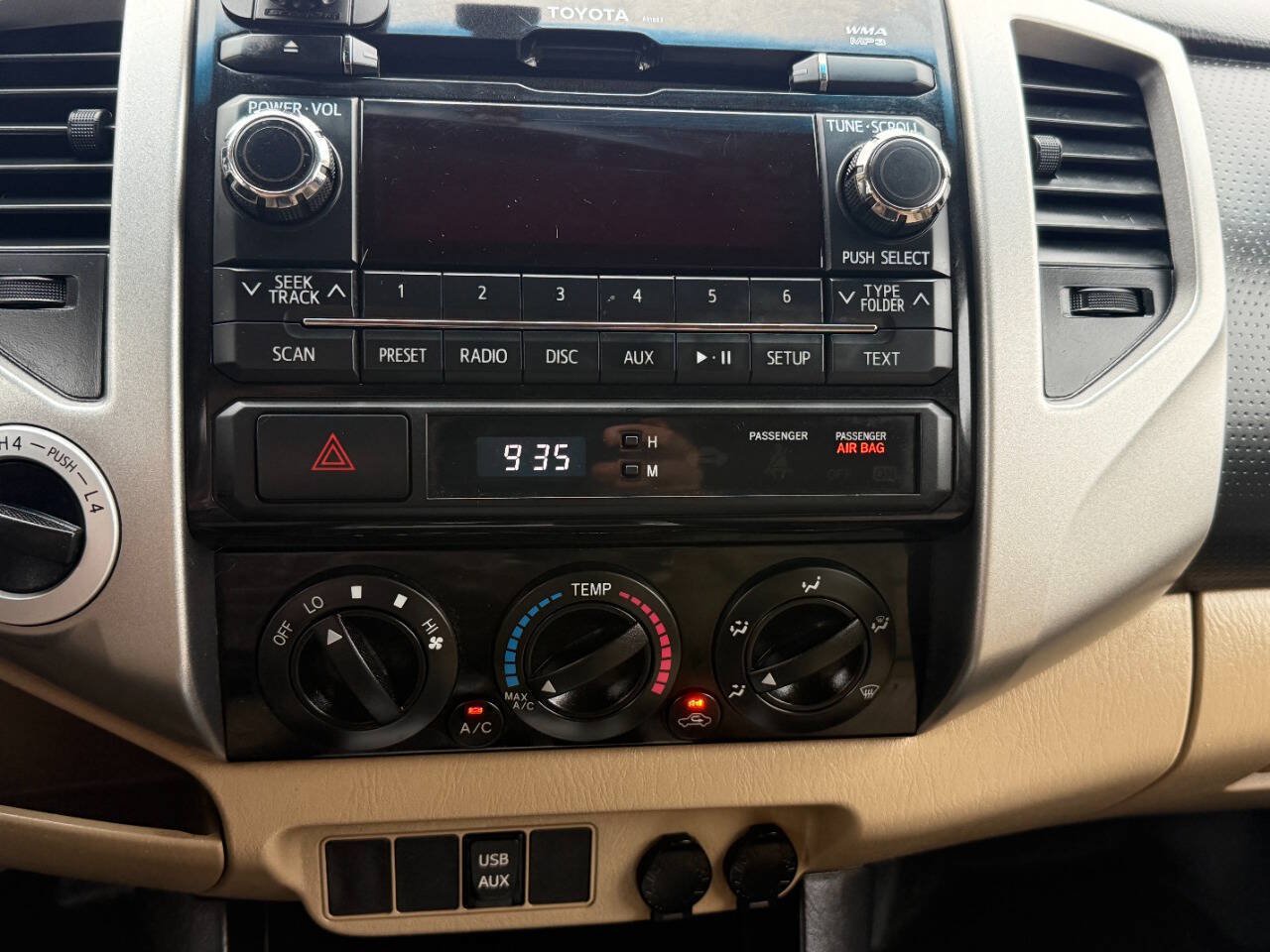 Used 2012 Toyota Tacoma 4x4 Double Cab w/ SR5 Pkg image 20
