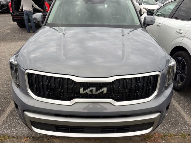 Used 2023 Kia Telluride EX w/ EX Captain's Chair Package