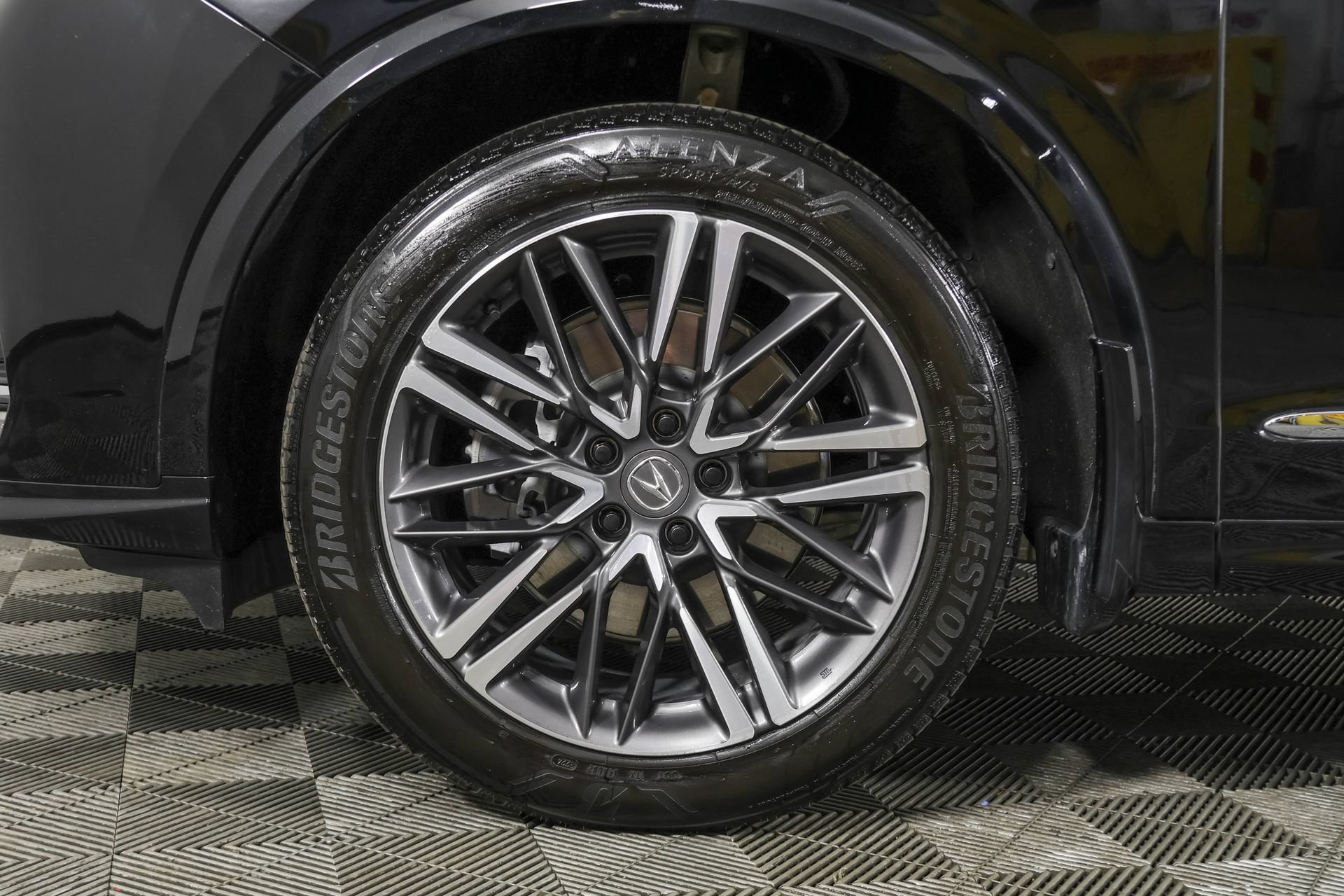 Used 2025 Acura MDX SH-AWD w/ Advance Package image 23