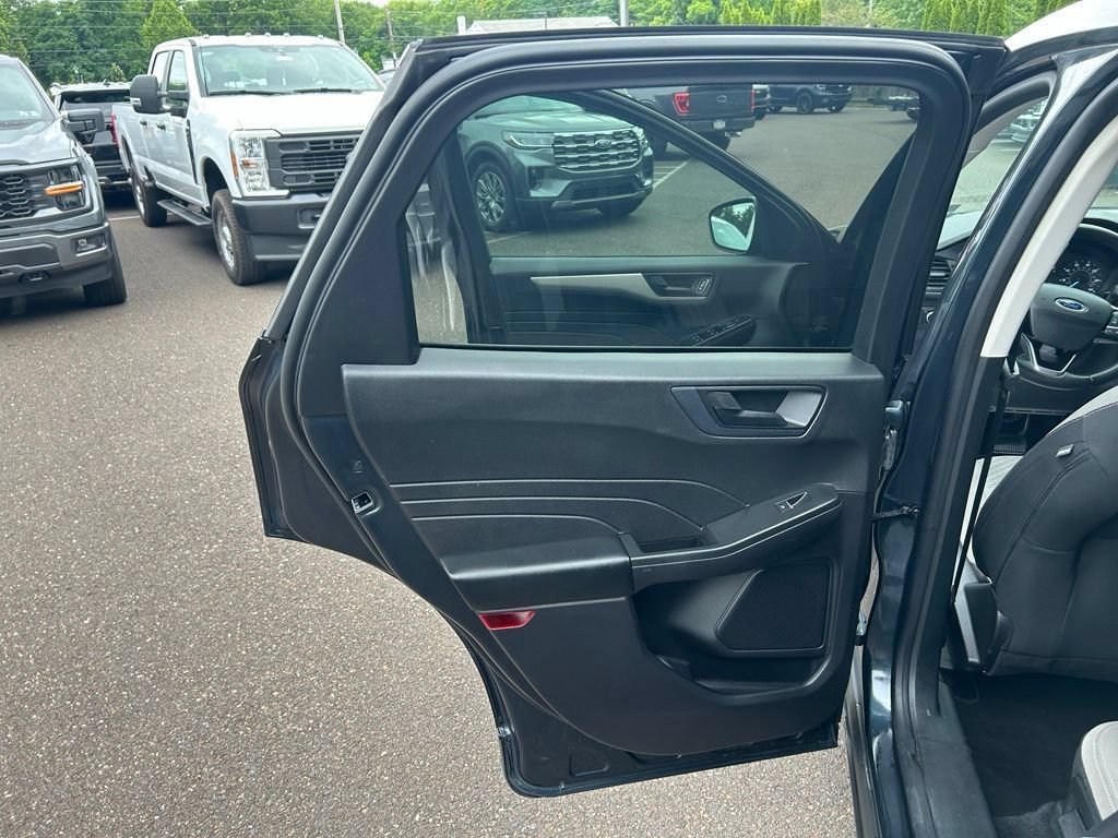 Certified 2022 Ford Escape SE w/ Convenience Package AWD/4WD image 18