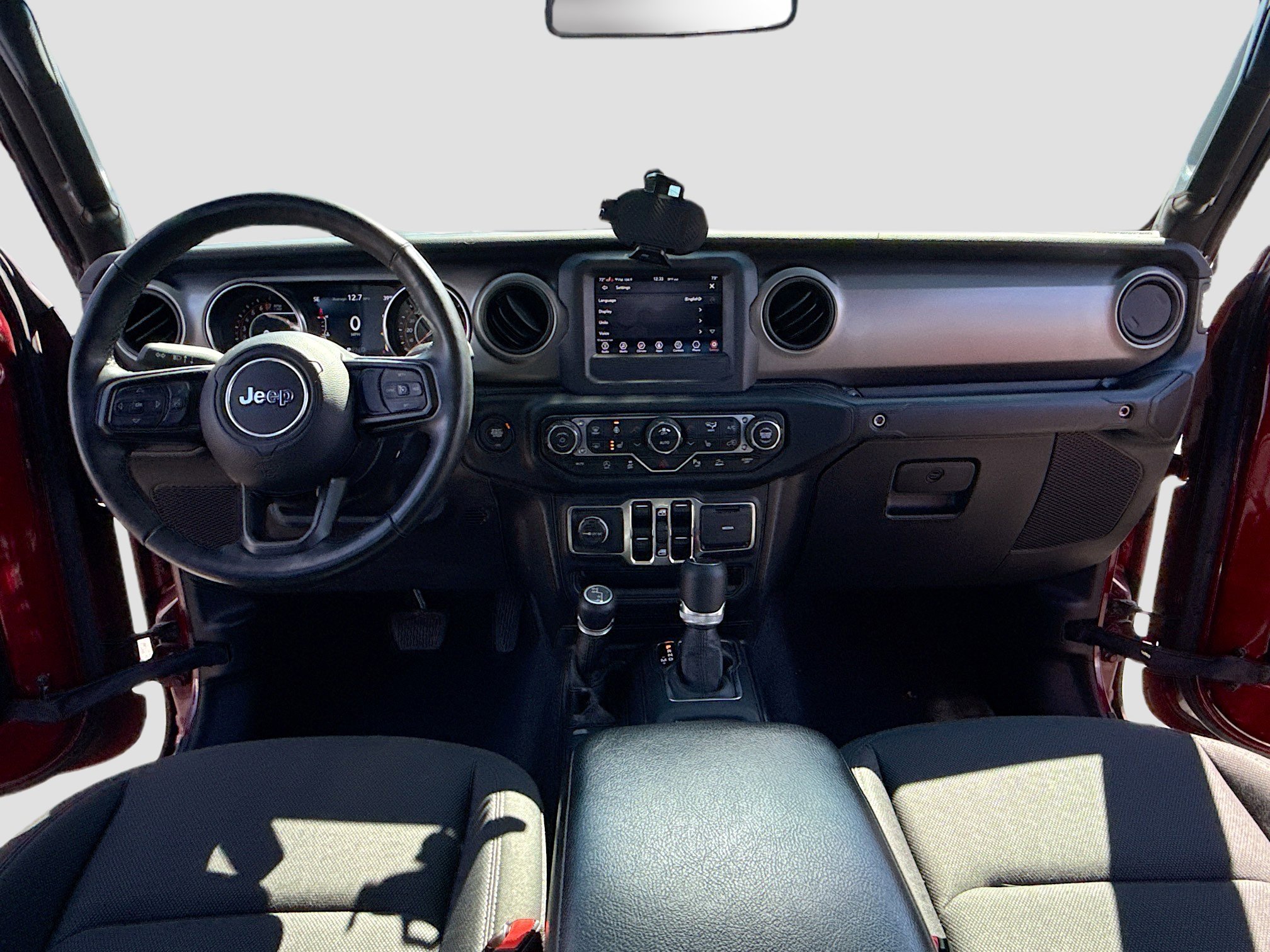 Used 2021 Jeep Gladiator Sport image 3