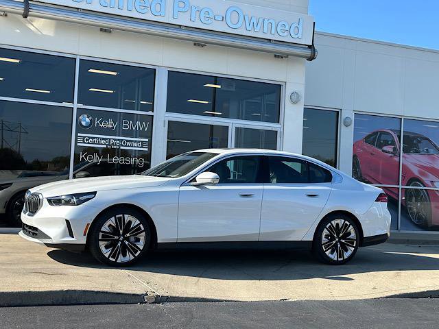 Certified 2024 BMW 540i xDrive w/ Premium Package image 5