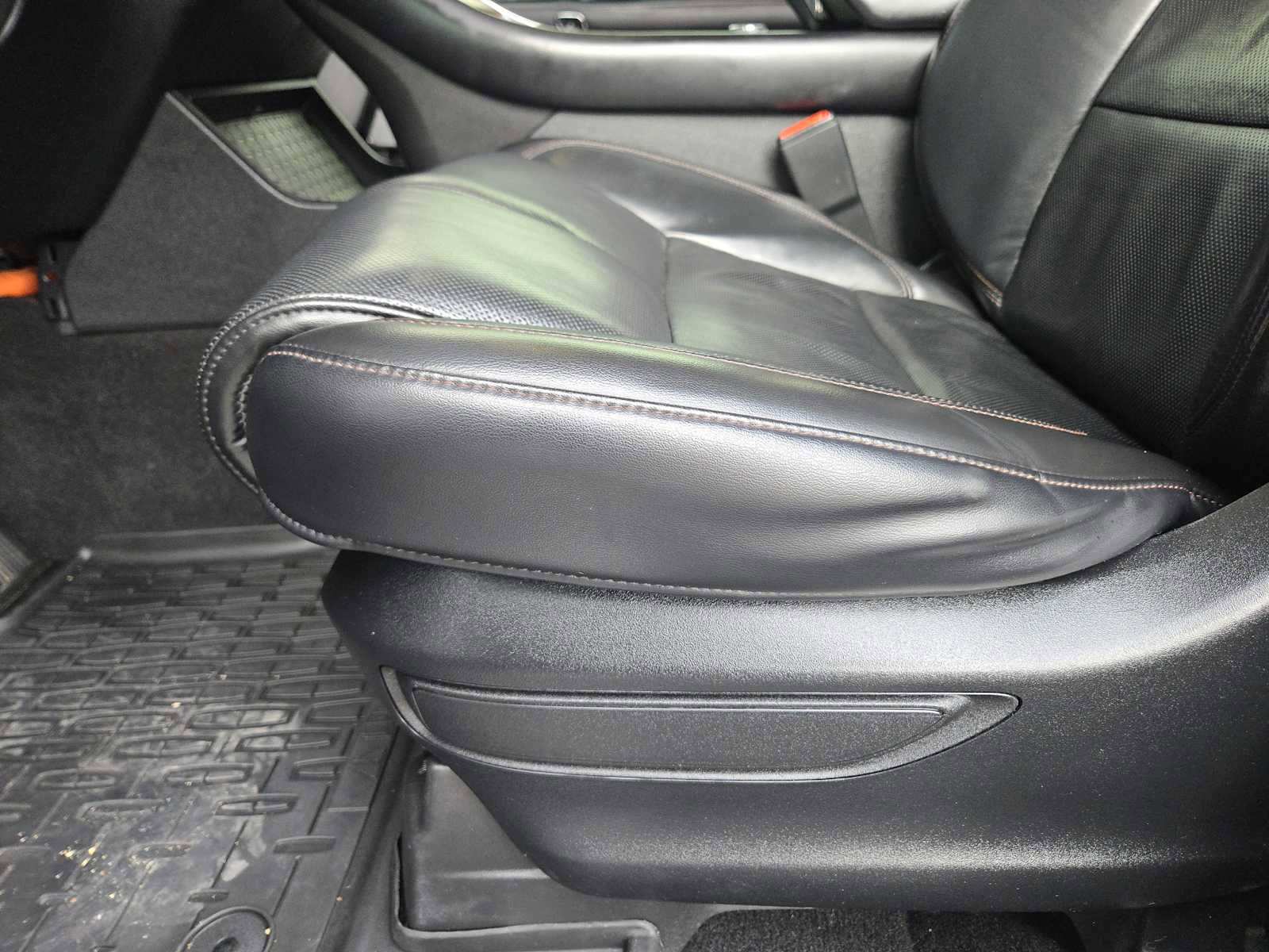 Used 2020 Lincoln Aviator Reserve w/ Equipment Group 201A image 22