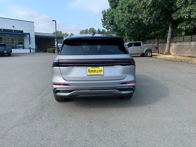 New 2025 Lincoln Nautilus Reserve image 4