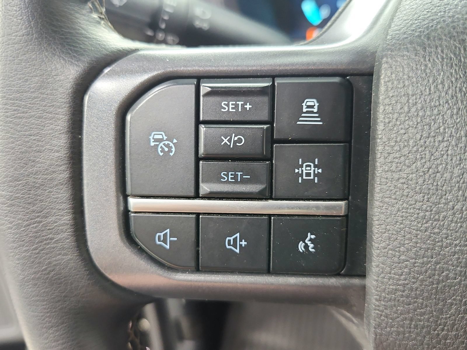 Used 2024 Ford F150 XLT w/ Equipment Group 302A MID AWD/4WD image 25