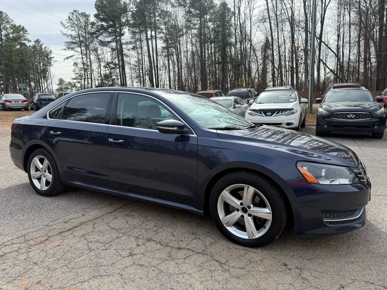 Used 2012 Volkswagen Passat 2.5 SE FWD image 4