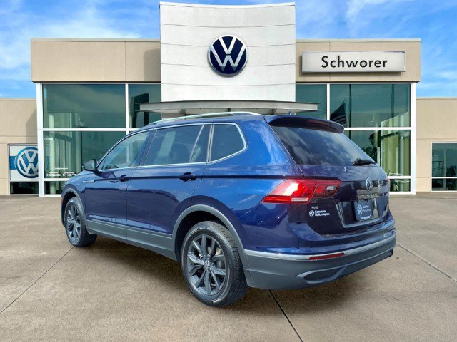 Certified 2024 Volkswagen Tiguan SE AWD/4WD image 9