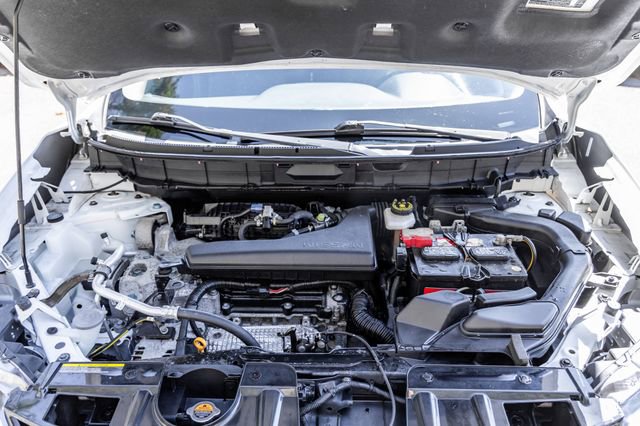 Used 2016 Nissan Rogue S AWD/4WD image 28