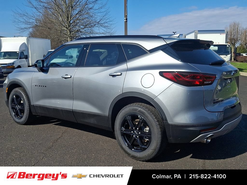 Used 2023 Chevrolet Blazer LT w/ Midnight/Sport Edition AWD/4WD image 8