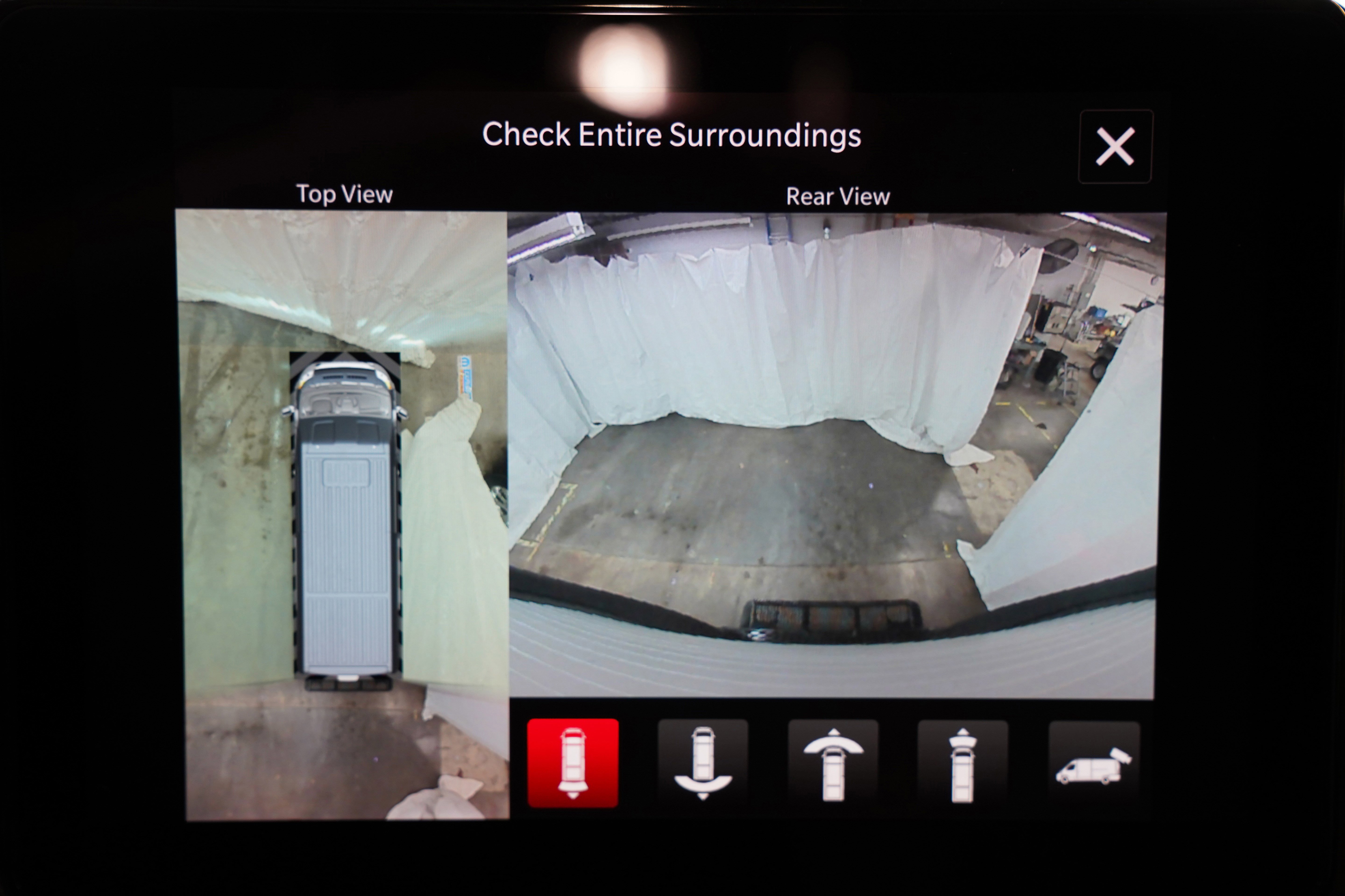 Used 2024 RAM ProMaster 3500 w/ Delivery Van Package image 6