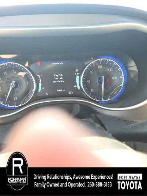 Used 2020 Chrysler Pacifica Touring-L Plus w/ Tire & Wheel Group image 11