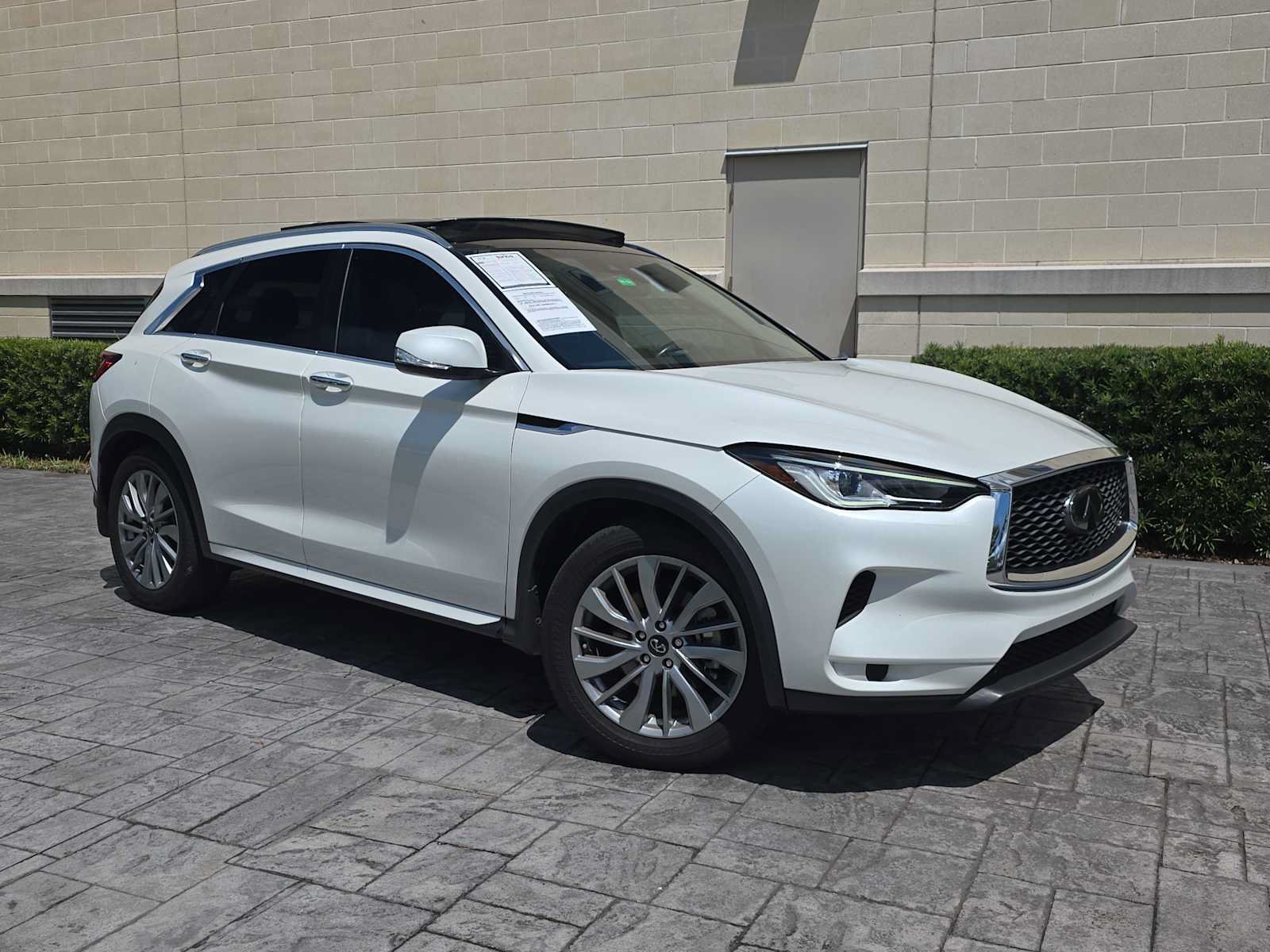 Used 2023 INFINITI QX50 Luxe FWD image 28