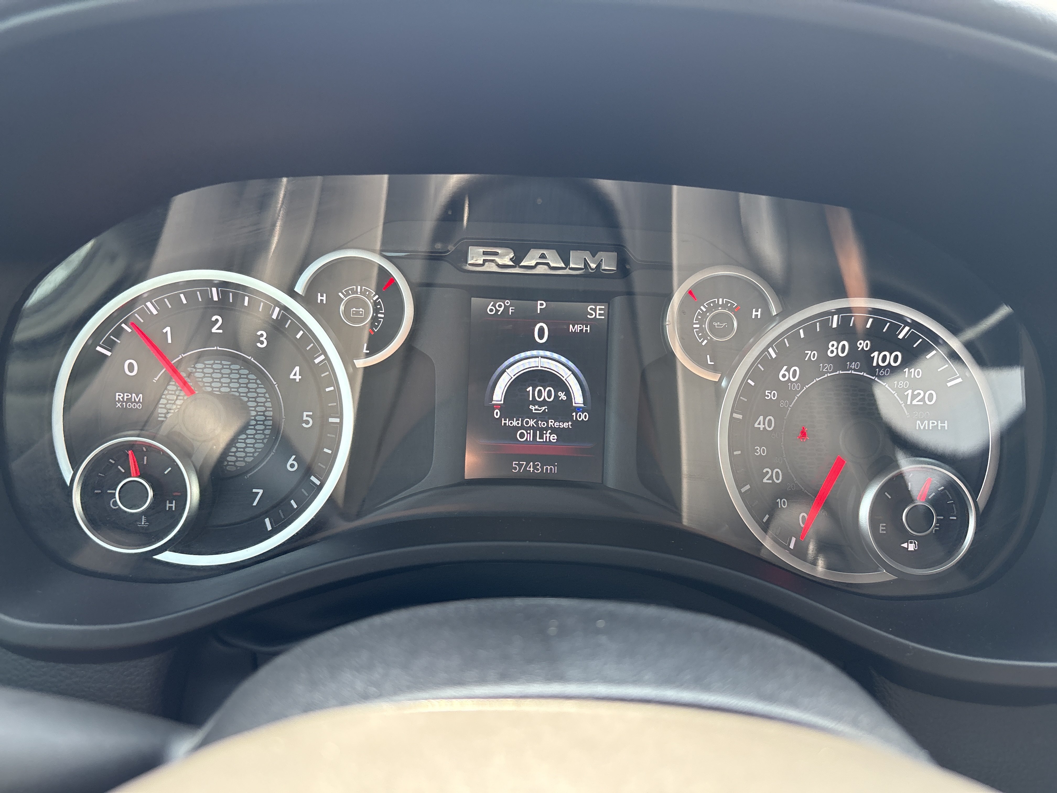 Used 2025 RAM 1500 Big Horn AWD/4WD image 25