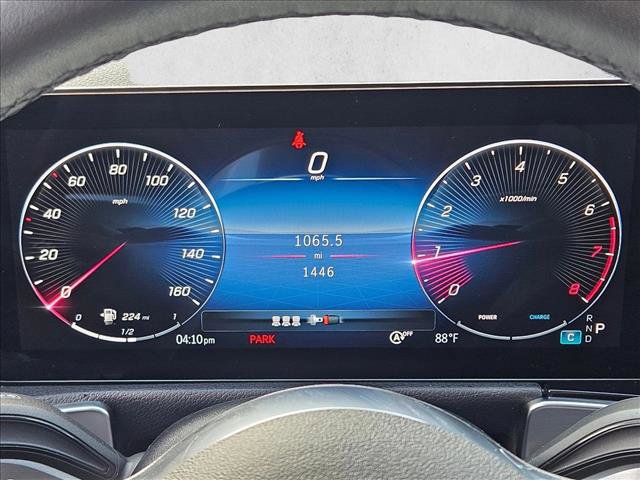 Used 2026 Mercedes-Benz GLB 250 image 11