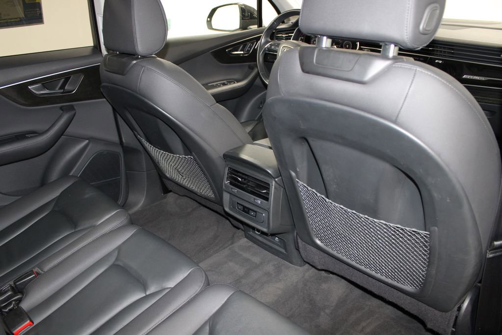 Used 2023 Audi Q7 3.0T Premium Plus image 34