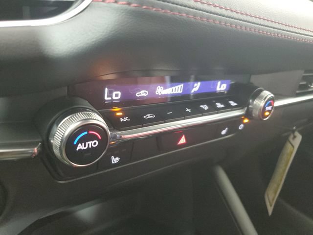 New 2026 MAZDA MAZDA3 Carbon AWD/4WD image 29