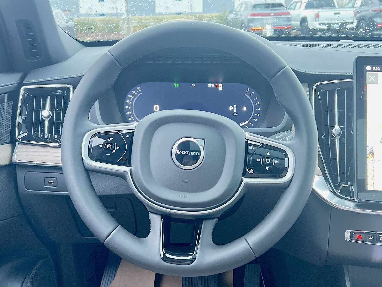 New 2026 Volvo XC90 B6 Ultra image 16