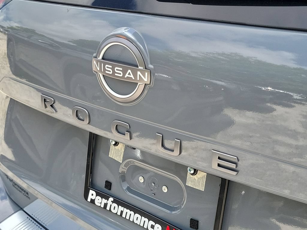 New 2026 Nissan Rogue SV FWD image 10