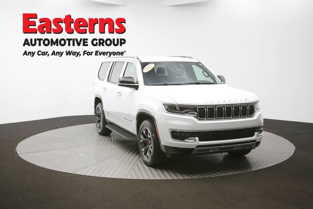 Used 2023 Jeep Wagoneer Series III w/ Preferred Equipment Group RWD image 48