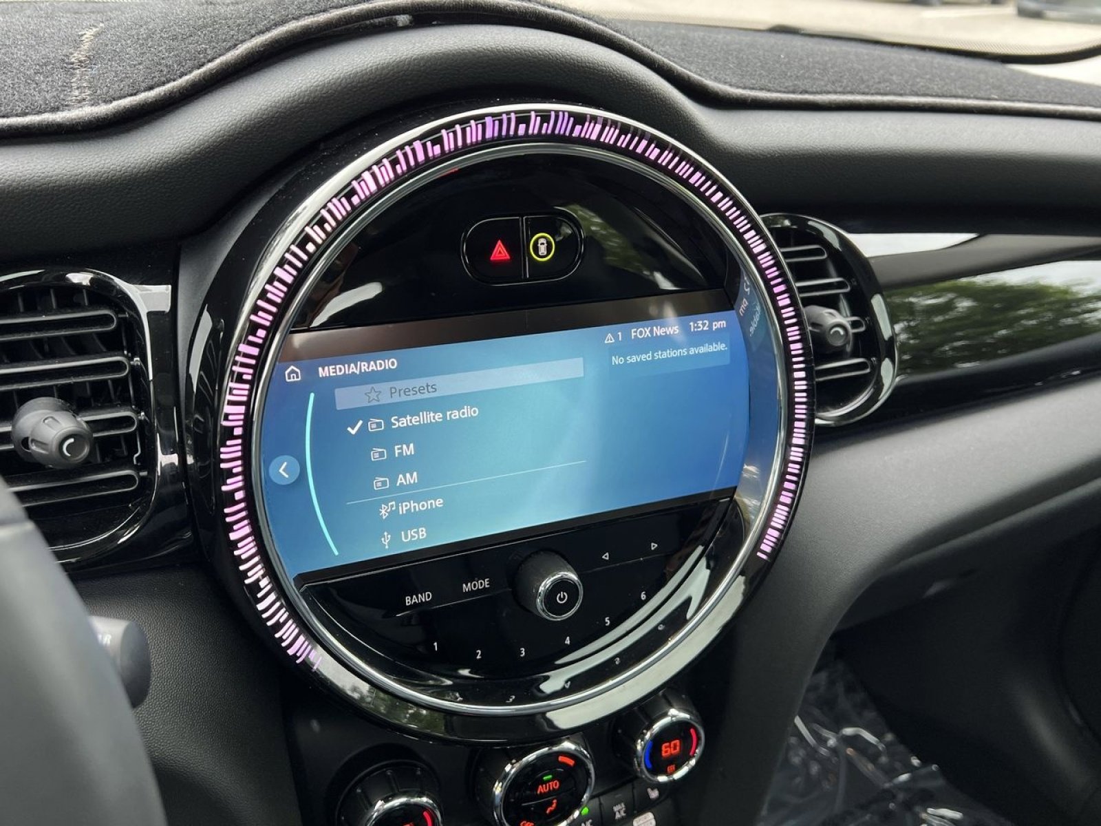 Used 2024 MINI Cooper S FWD image 19