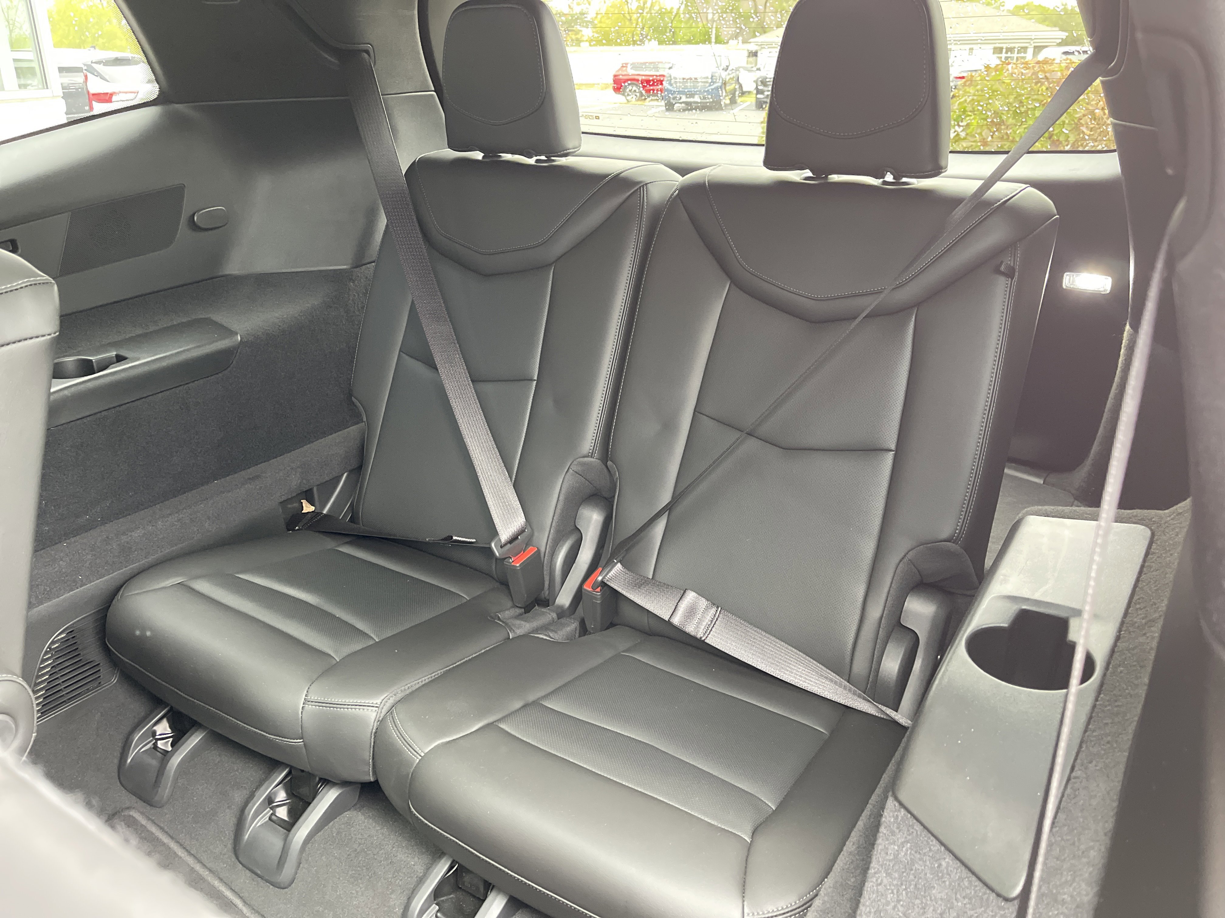 Used 2025 Cadillac XT6 Premium Luxury image 48