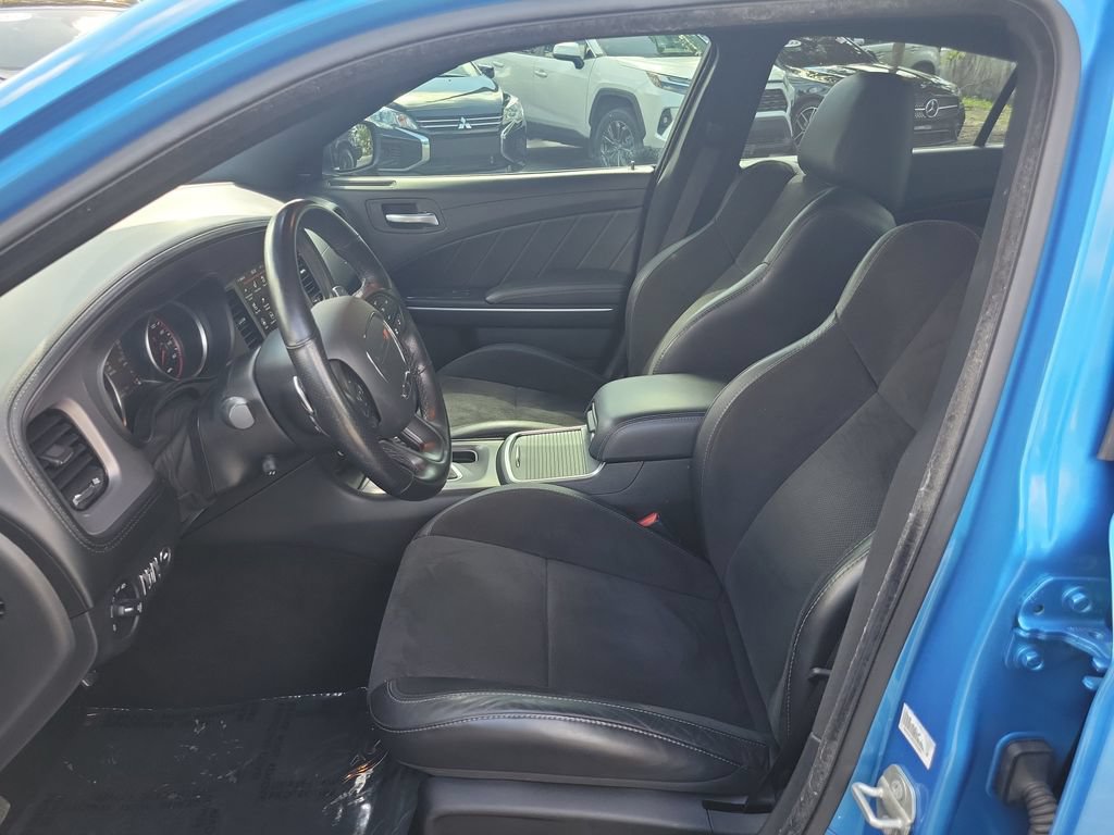 Used 2023 Dodge Charger R/T w/ Plus Group RWD image 26