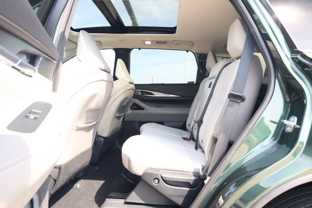 Used 2026 INFINITI QX60 Luxe w/ Cargo Package AWD/4WD image 22