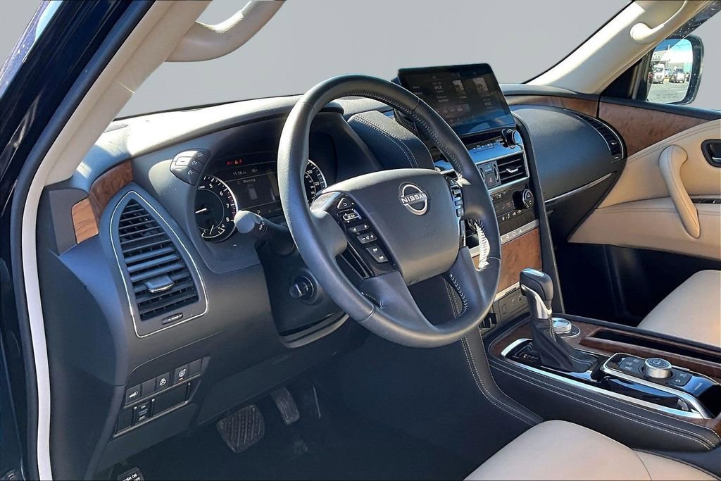 Used 2023 Nissan Armada SL w/ Captain's Chairs Package image 12