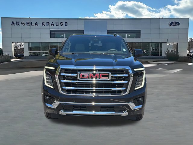 Used 2026 GMC Yukon Elevation RWD image 2