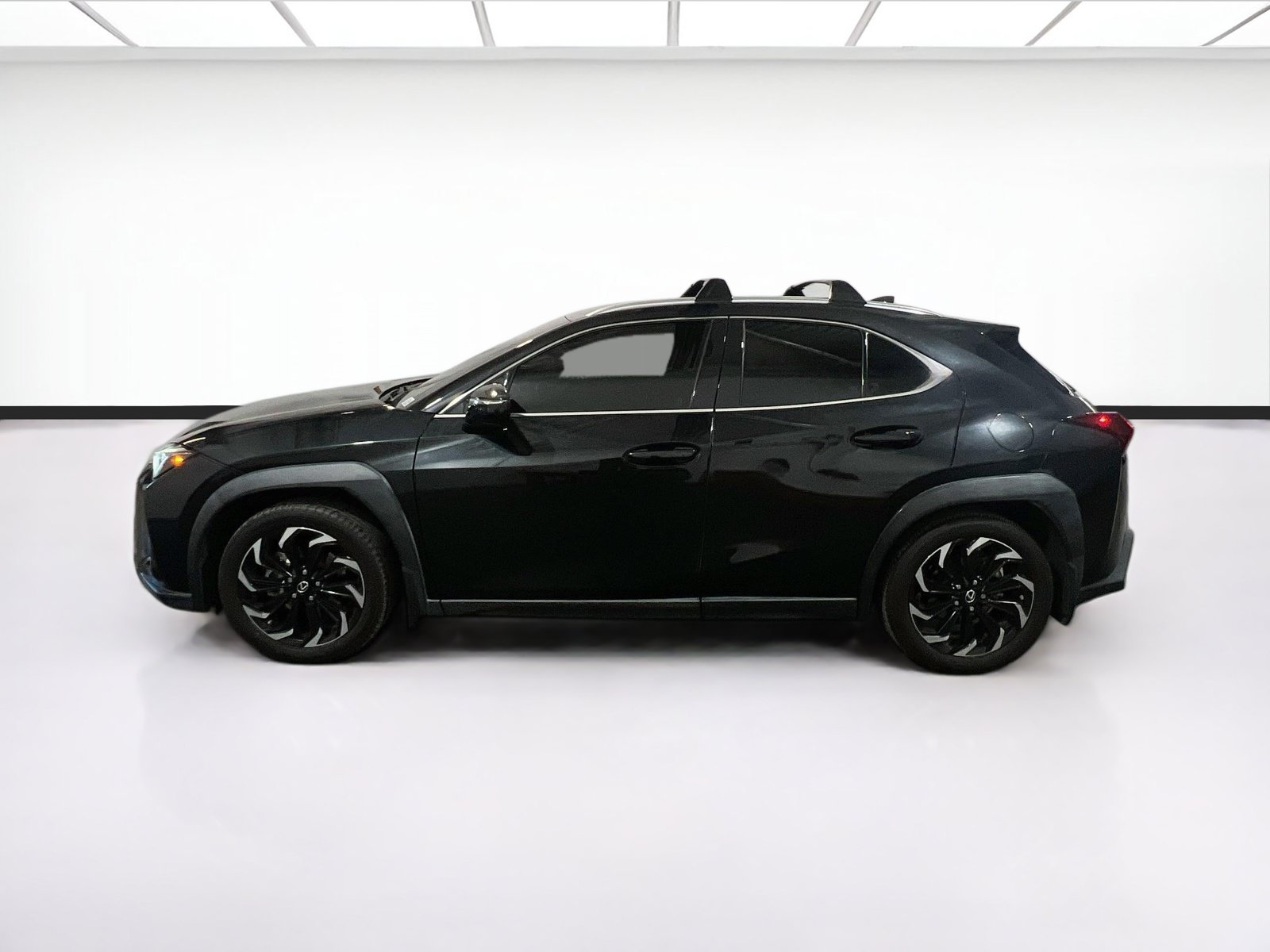 Used 2023 Lexus UX 250h AWD image 22
