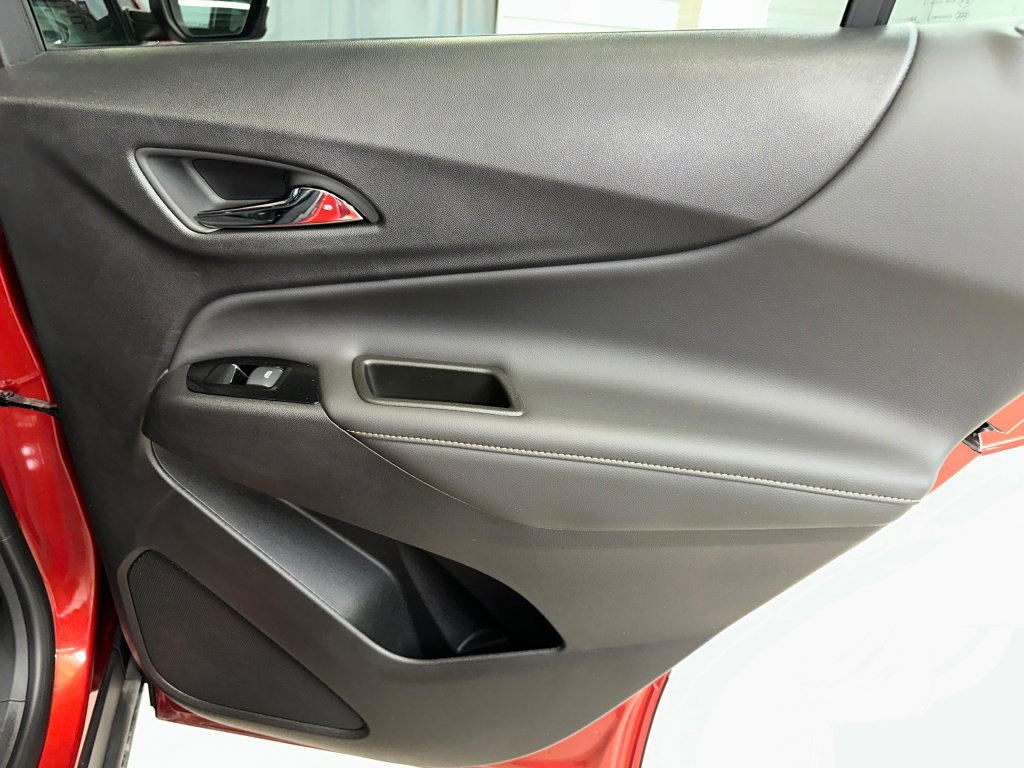 Certified 2023 Chevrolet Equinox Premier image 30