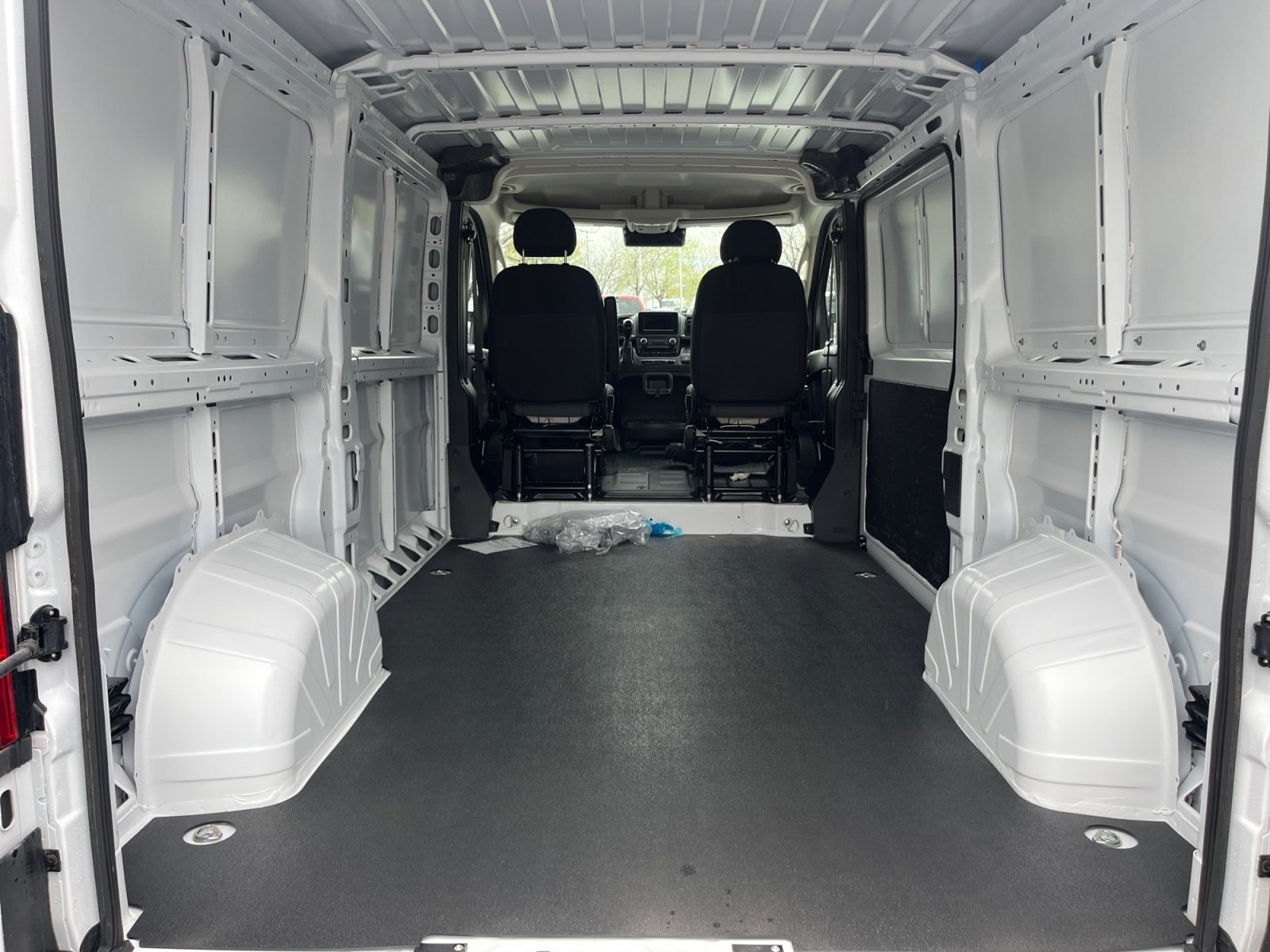 New 2026 RAM ProMaster 1500 w/ Upfitter's Prep Package image 25